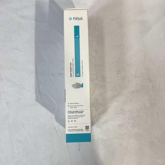 Fitbit Ulta HR Fitness Watch - Black Color - Picture 2 of 6